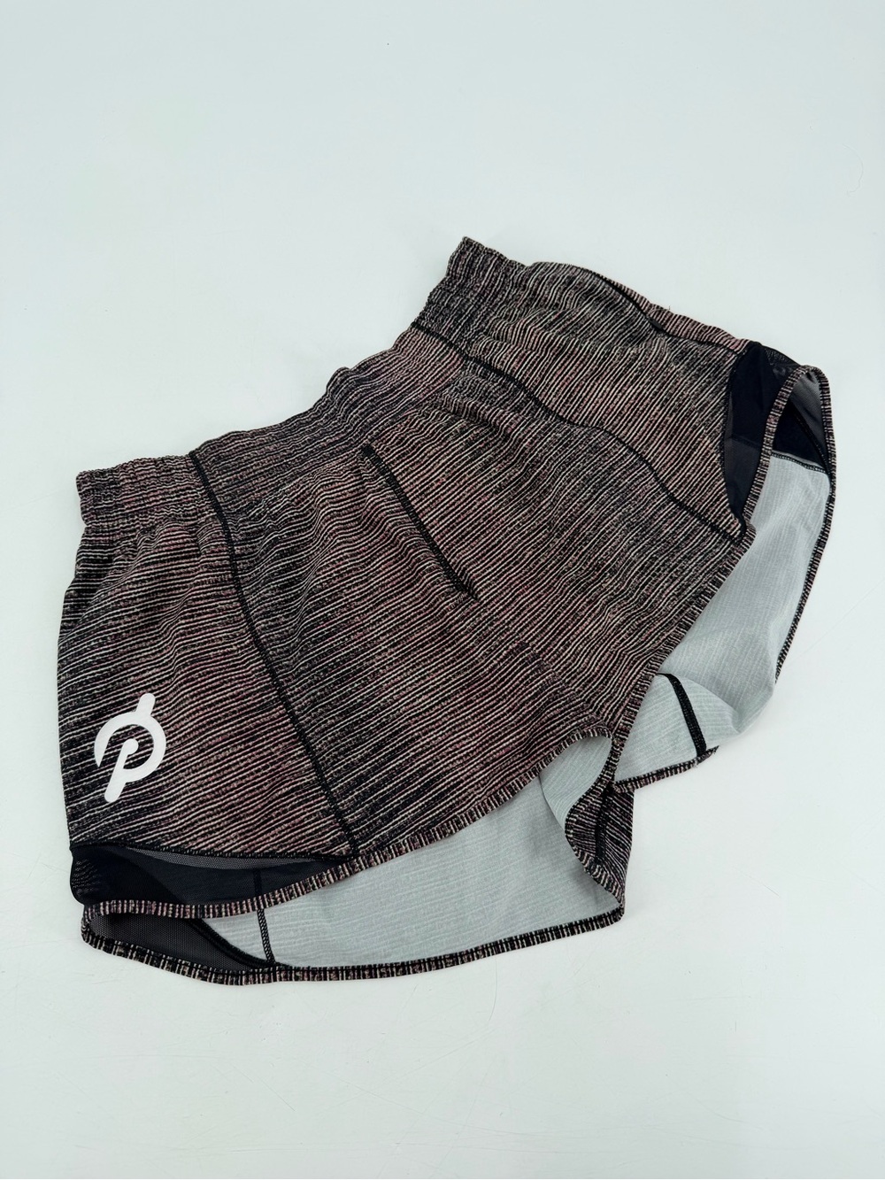 Lululemon Peloton Hotty Hot Shorts 8 Tall